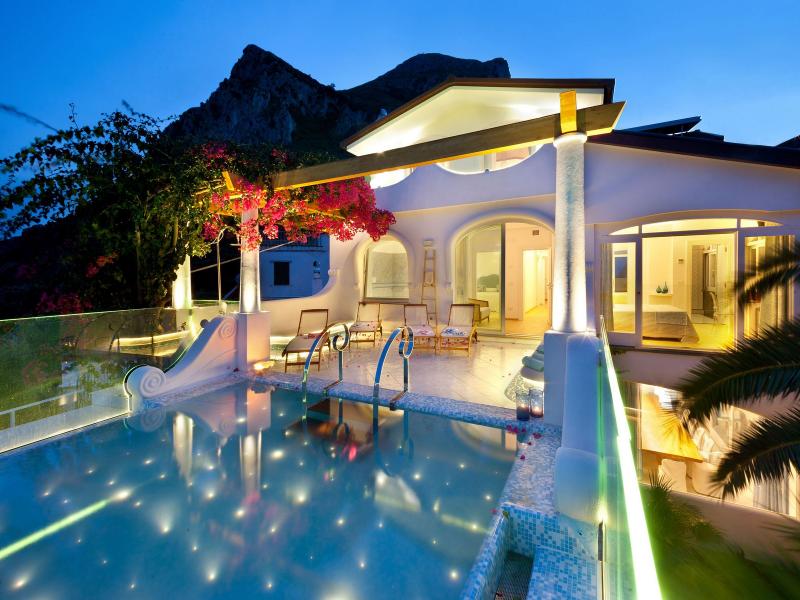 Villa Cantone , Amalfi Coast , Sorrento 