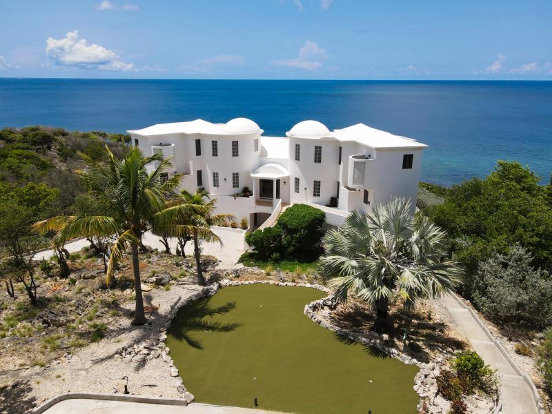 Sandcastle Pointe , Shoal Bay 