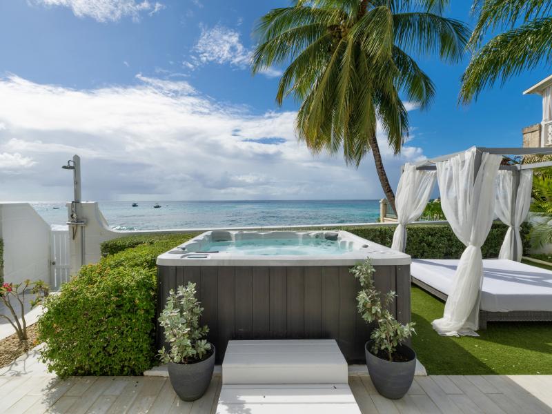 Solaris Beach House - Beachfront , Reeds Bay , West Coast Barbados 