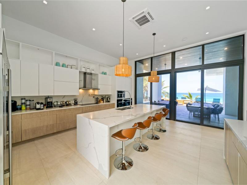 La Palmeraie Villas - Modern House , Harbour Island 