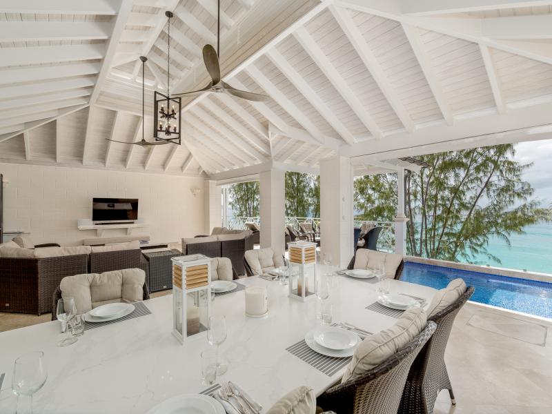 Old Trees 302 - La Mirage Penthouse , Beachfront villas Barbados 