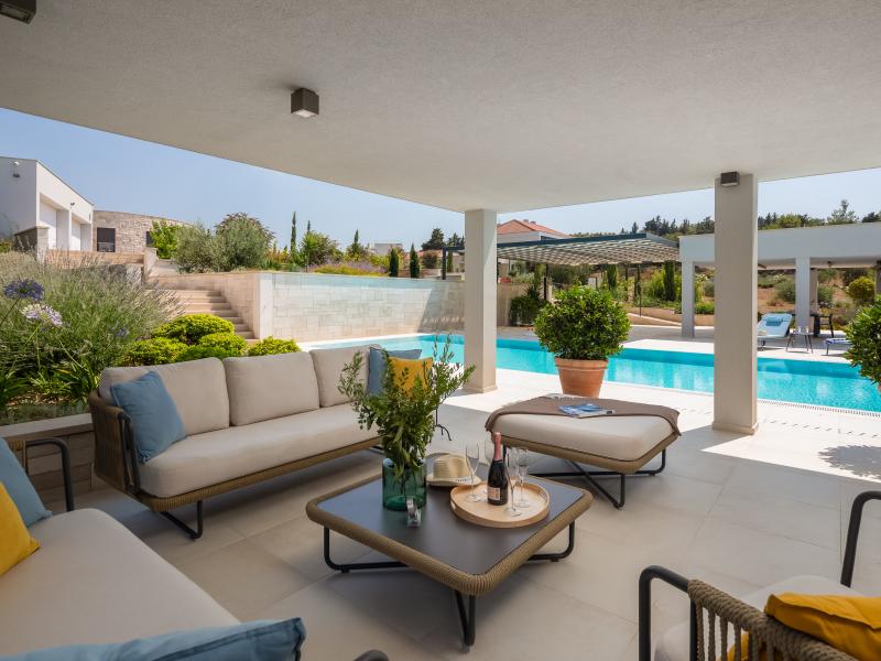 Villa Lucia , Brac 