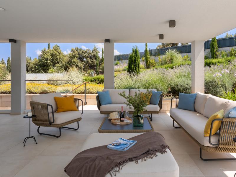 Villa Lucia , Brac 