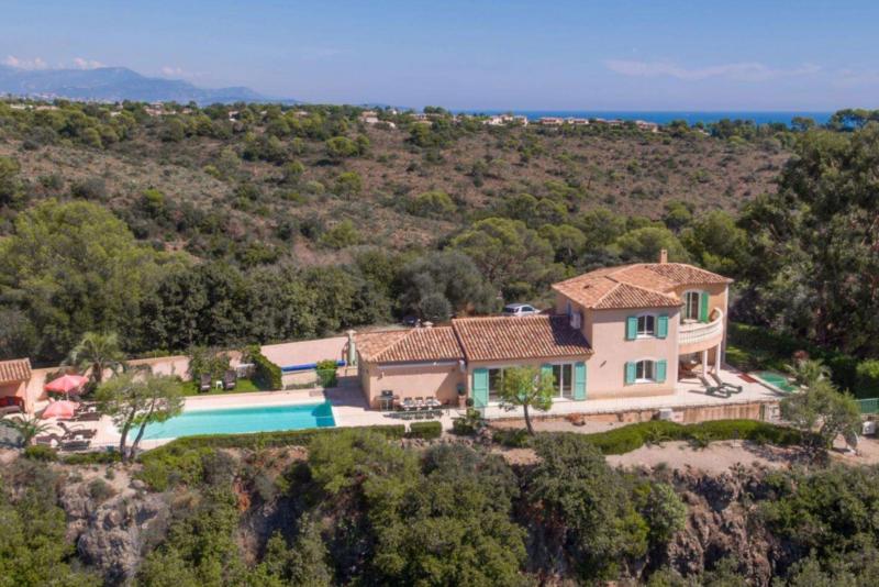 Villa Moderno
