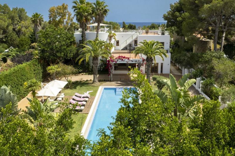 Villa Niu Blau
