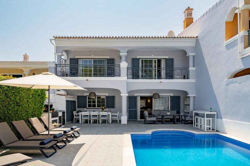 Villa Carmel