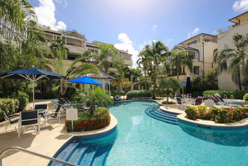 Schooner Bay 205 - Frangipani - Beachfront Schooner Bay 205 - Frangipani - Beachfront
